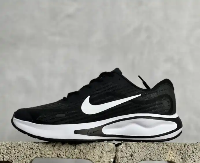 hype Nike Sneakers