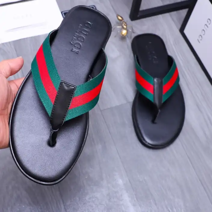 hype Gucci Slippers