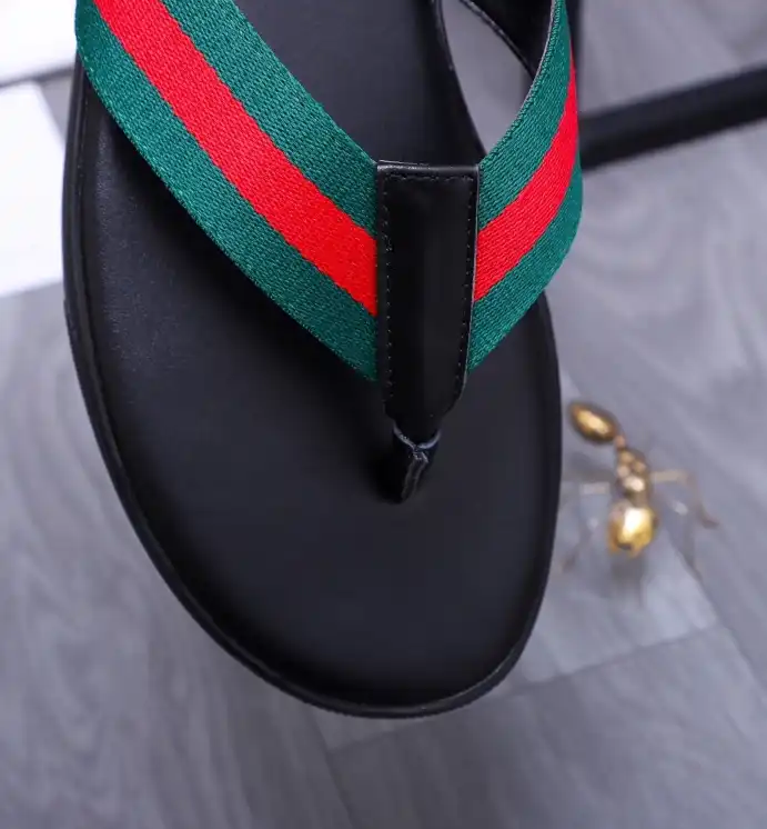 hype Gucci Slippers