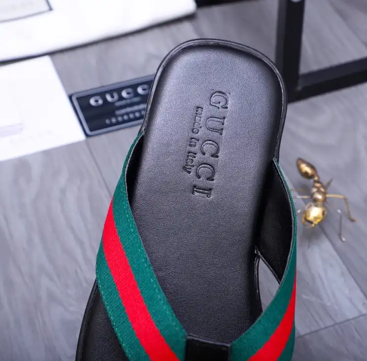 hype Gucci Slippers