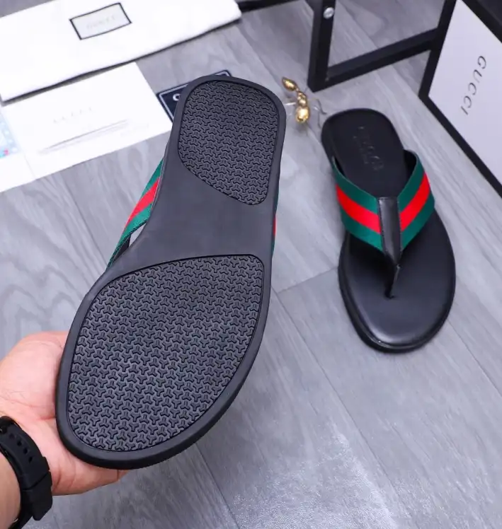 hype Gucci Slippers