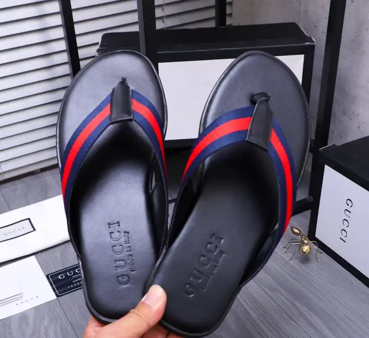 hype Gucci Slippers