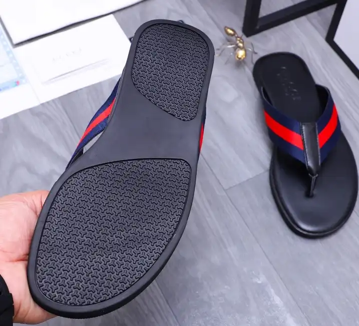 hype Gucci Slippers