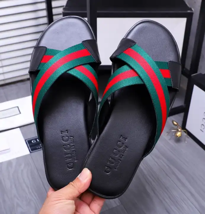 hype Gucci Slippers