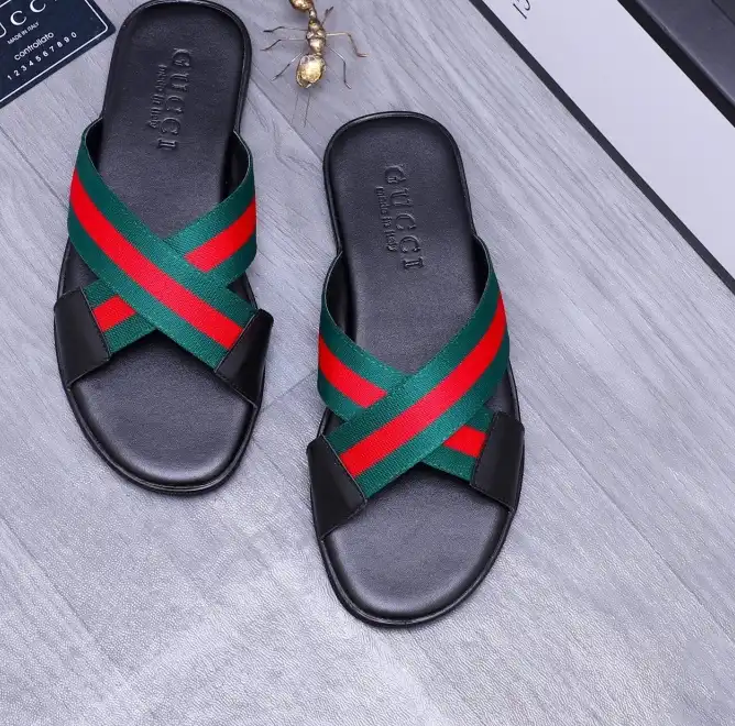 hype Gucci Slippers