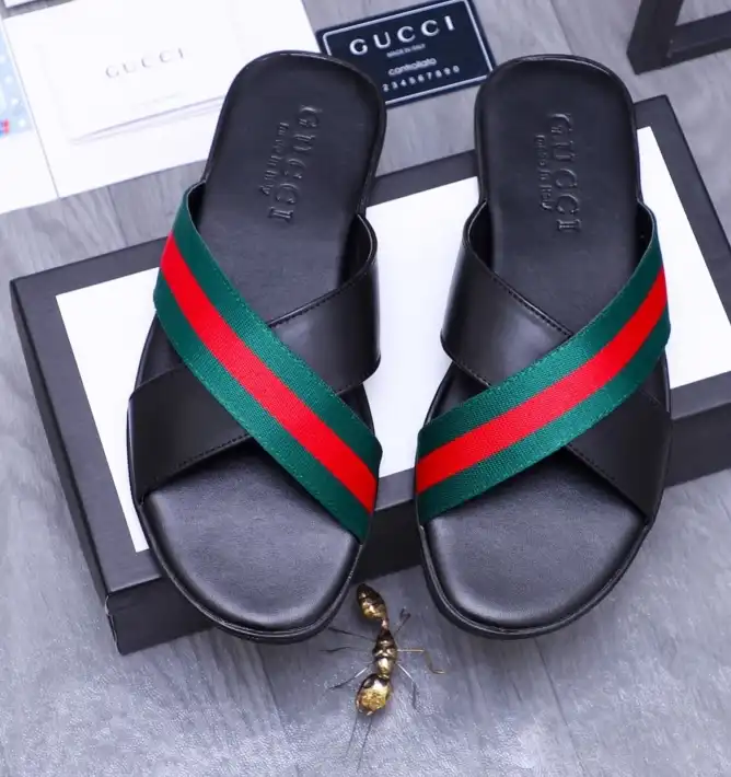 hype Gucci Slippers