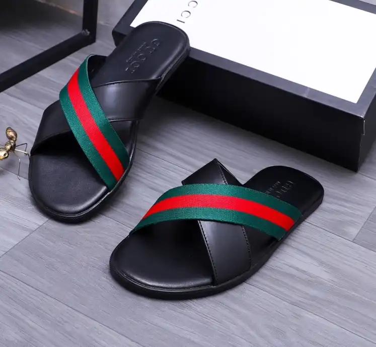 hype Gucci Slippers