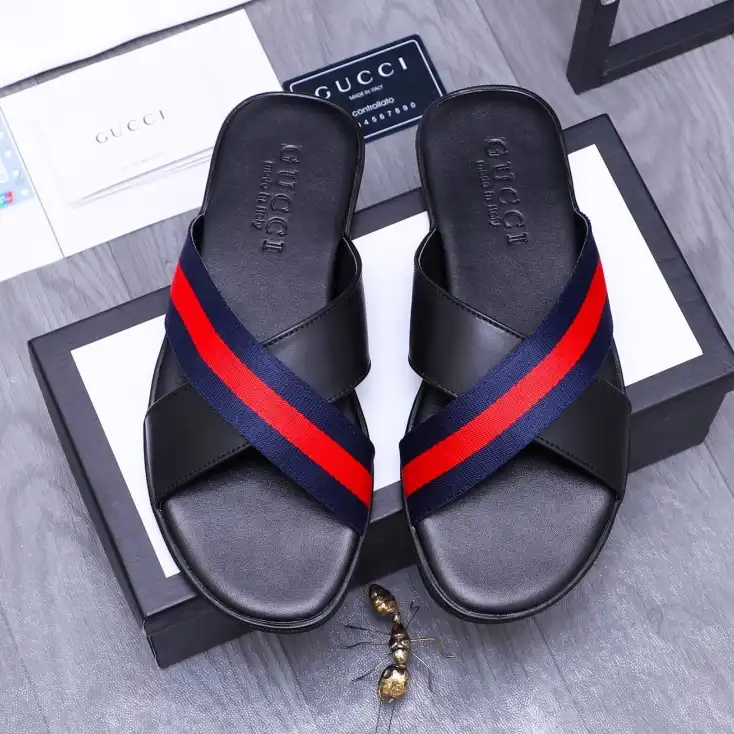 hype Gucci Slippers