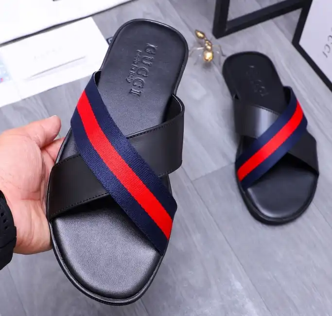 hype Gucci Slippers