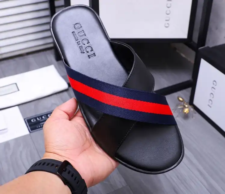 hype Gucci Slippers