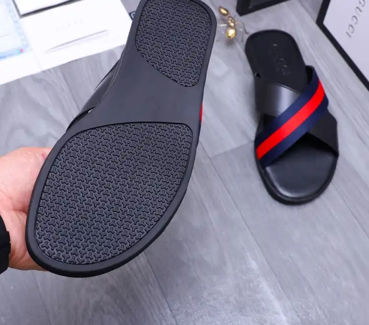 hype Gucci Slippers