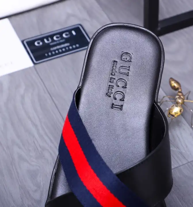 hype Gucci Slippers