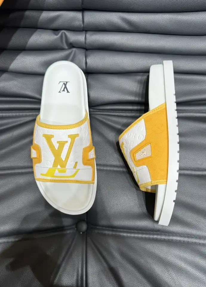 hype LV Slippers