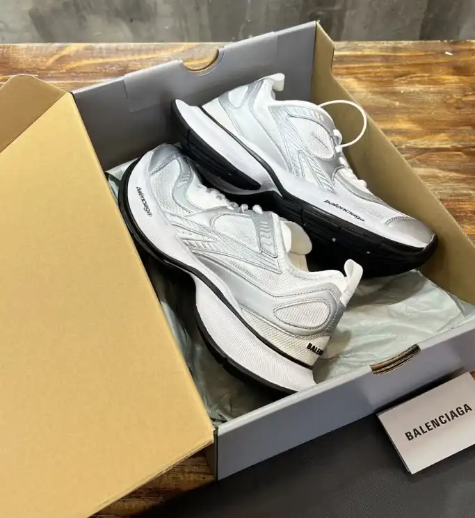 hype Balenciaga Sneakers