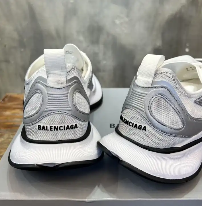 hype Balenciaga Sneakers