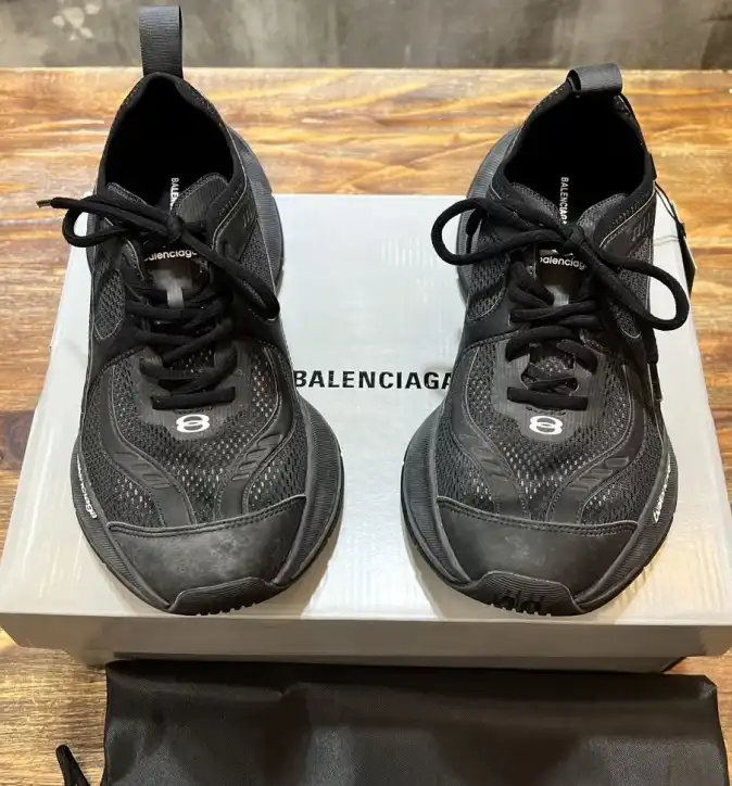 hype Balenciaga Sneakers