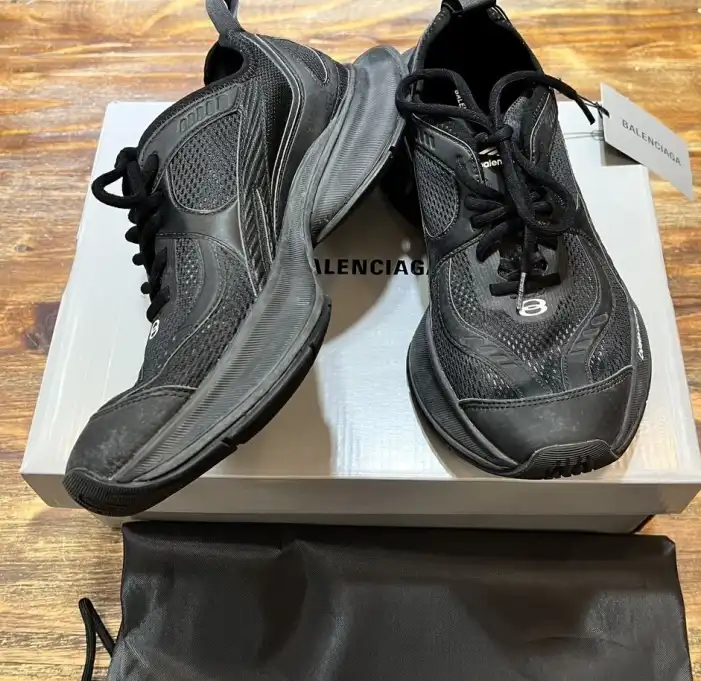 hype Balenciaga Sneakers