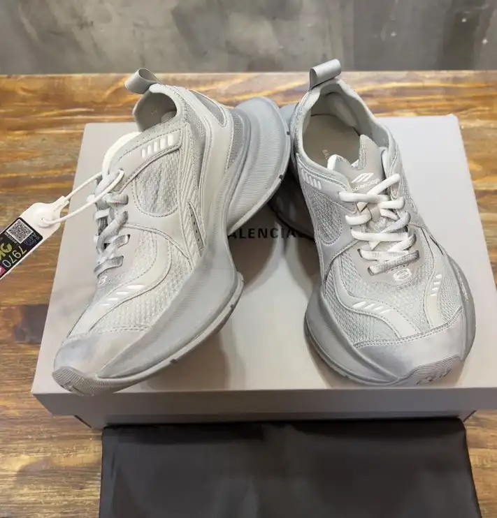 hype Balenciaga Sneakers