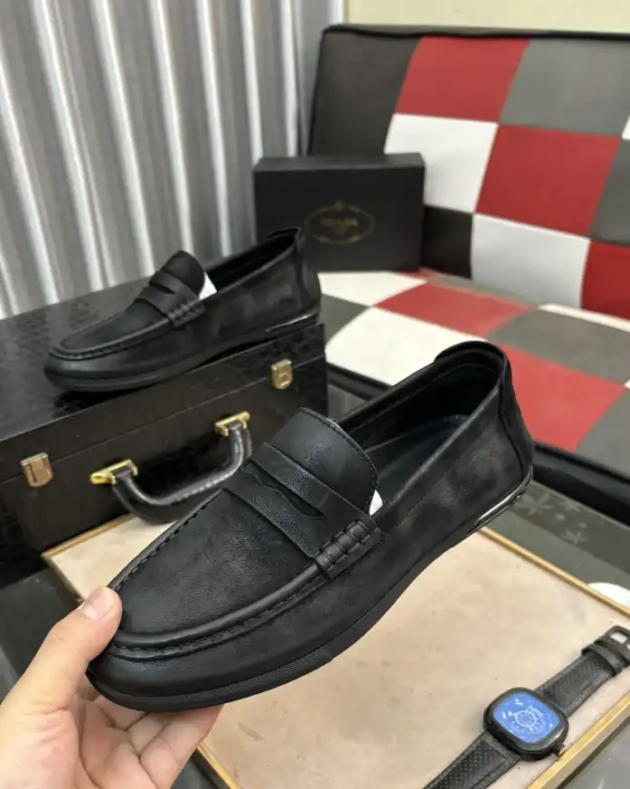 hype Prada Leather Shoes