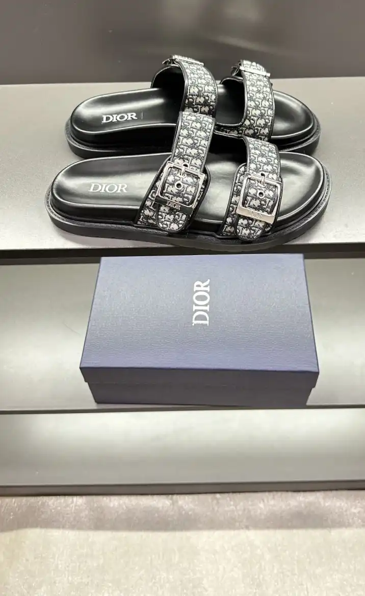 hype Christian Dior Slippers