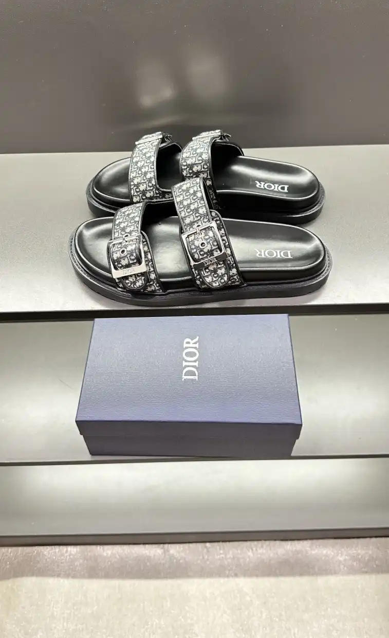 hype Christian Dior Slippers