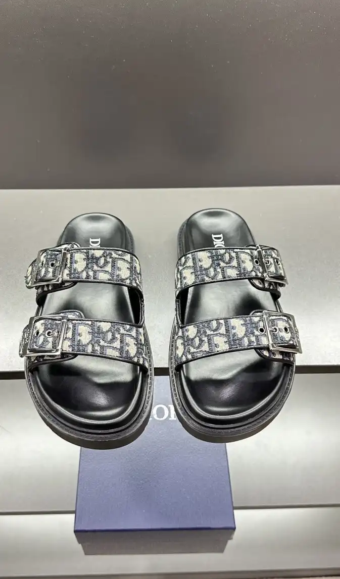 hype Christian Dior Slippers