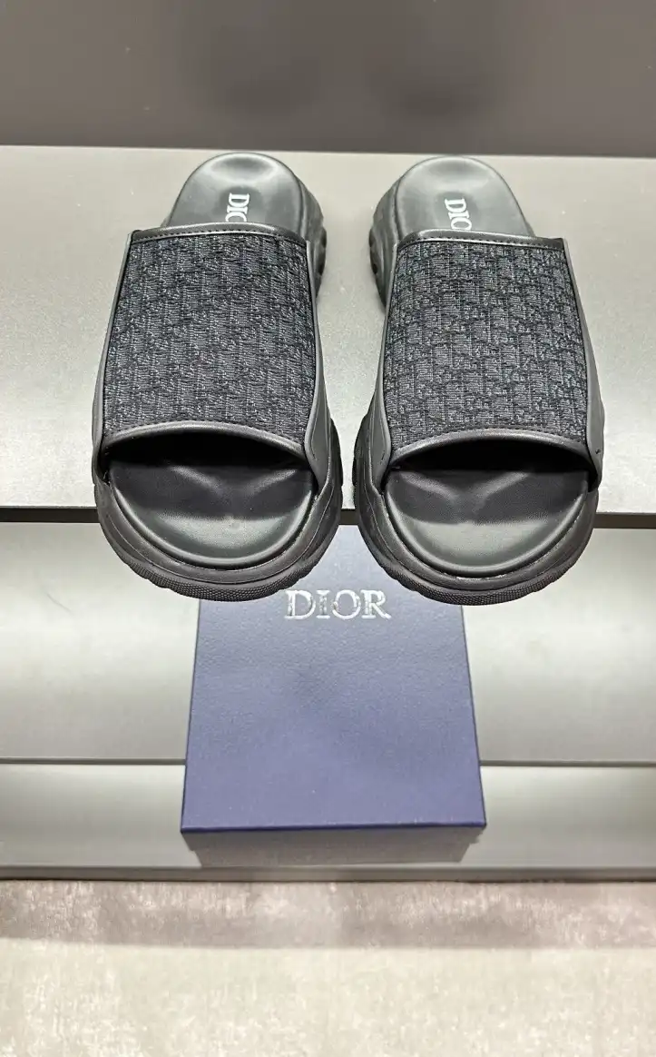 hype Christian Dior Slippers