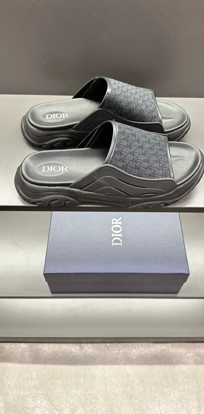 hype Christian Dior Slippers