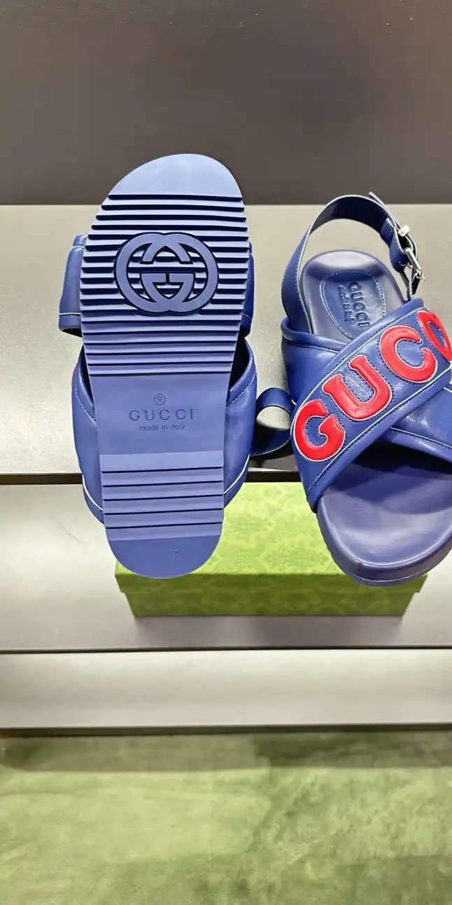 hype Gucci Sandals