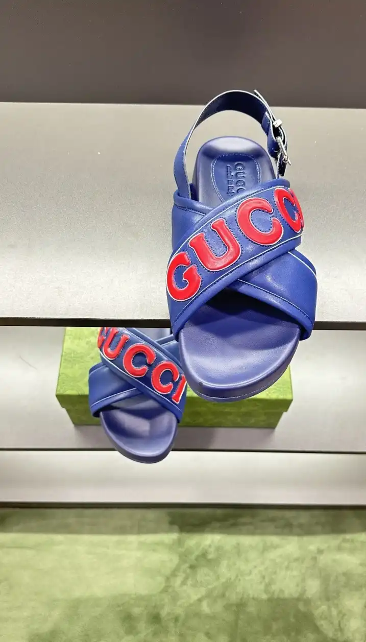 hype Gucci Sandals