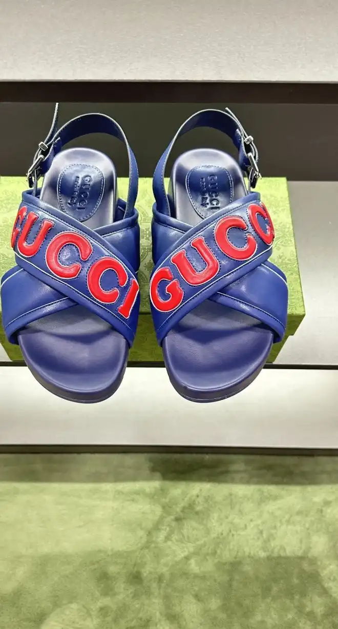 hype Gucci Sandals