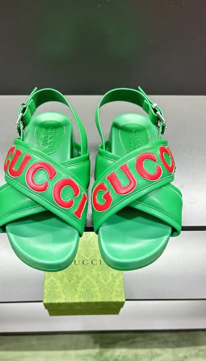 hype Gucci Sandals