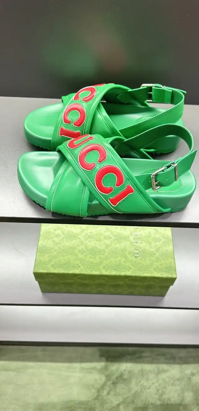 hype Gucci Sandals