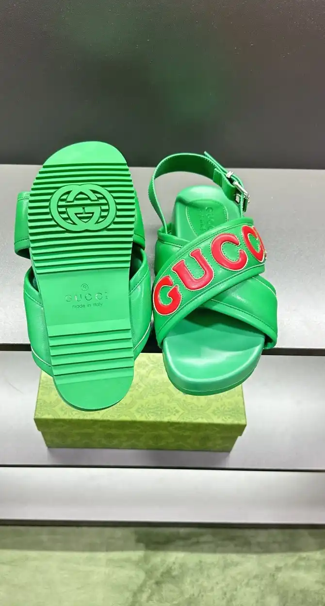 hype Gucci Sandals