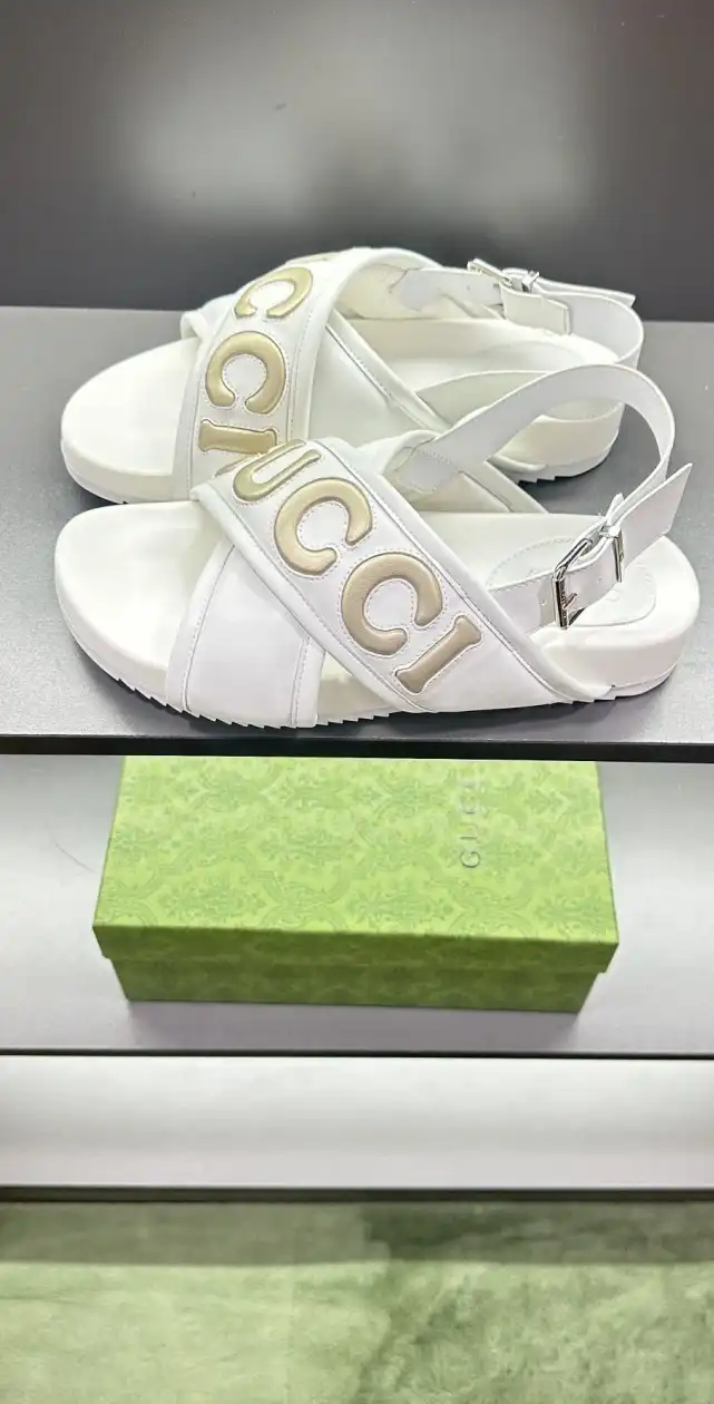 hype Gucci Sandals