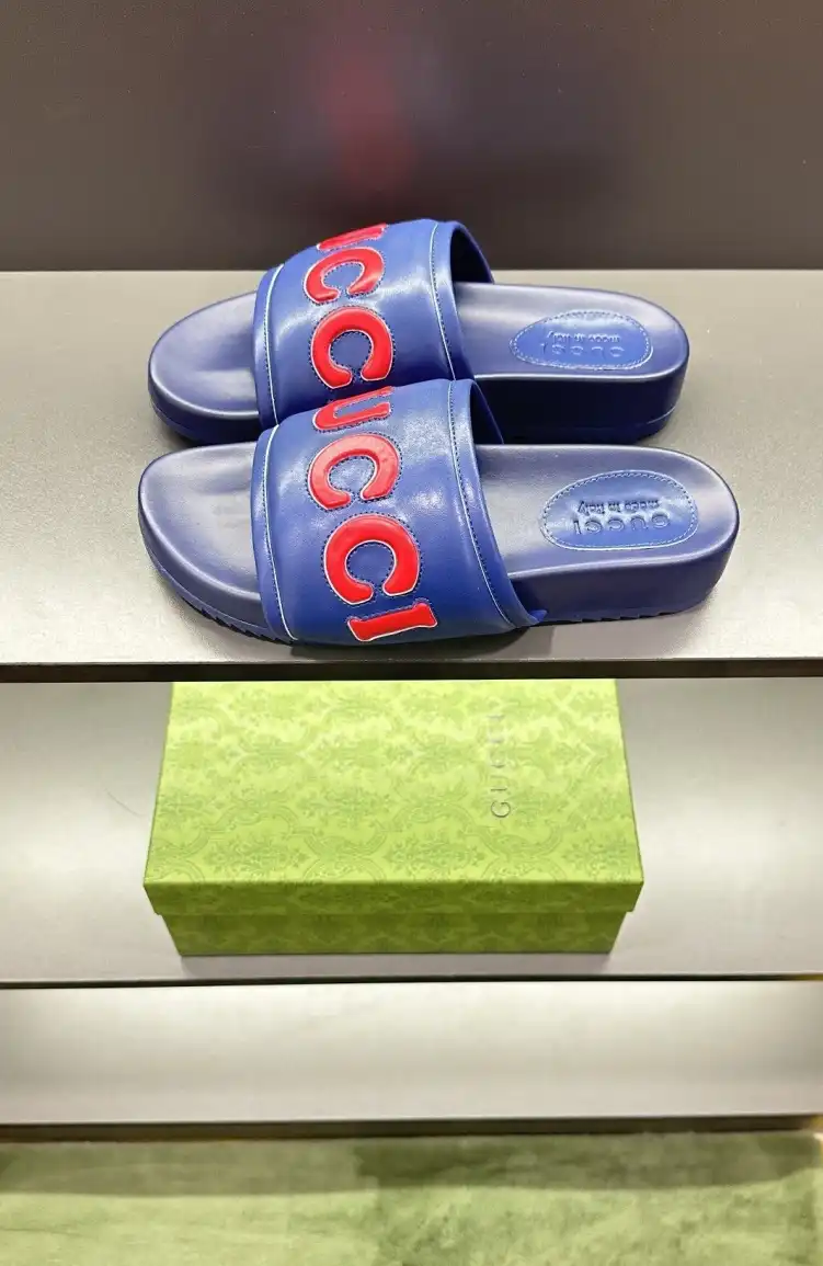 hype Gucci Slippers