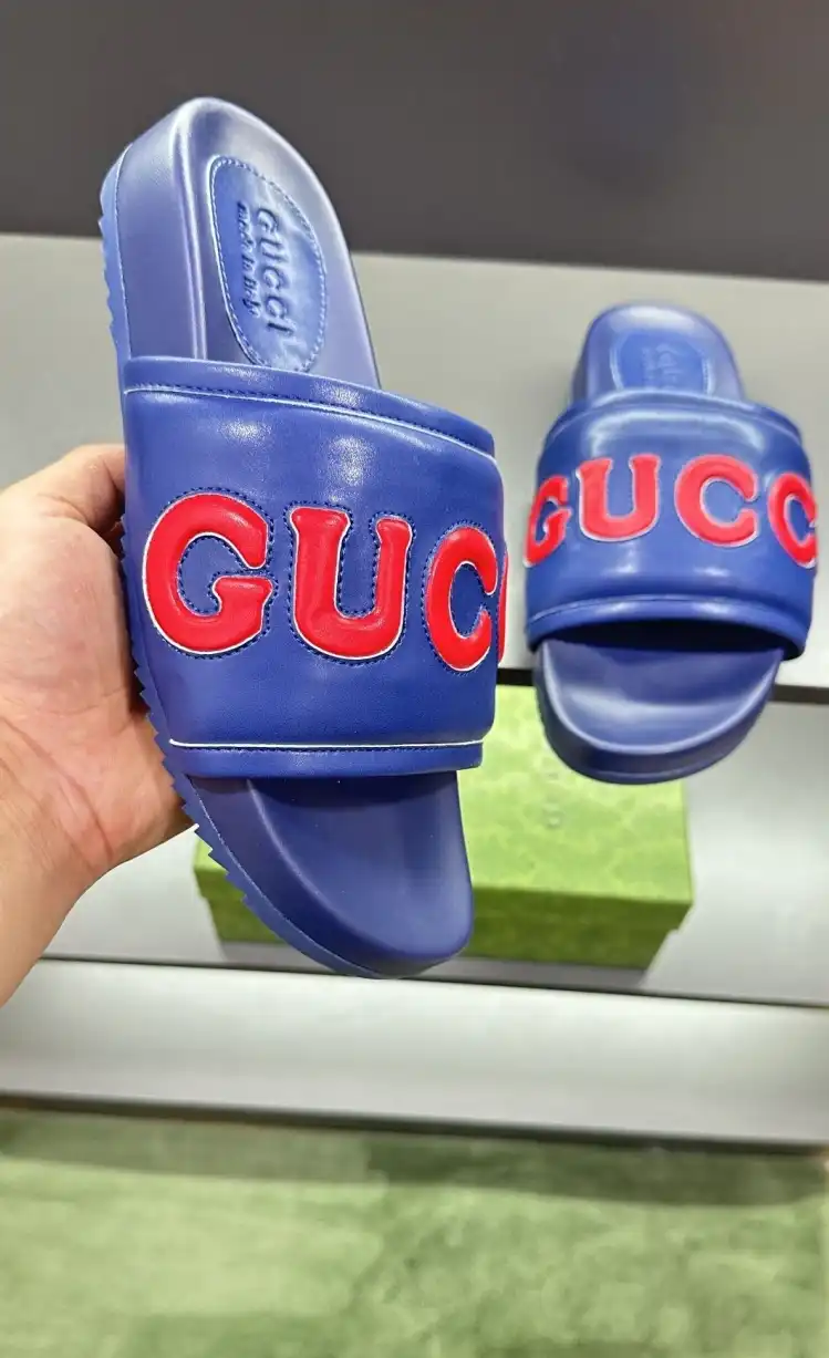 hype Gucci Slippers