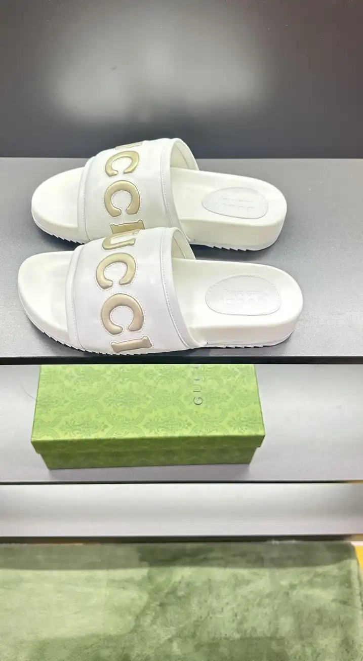 hype Gucci Slippers