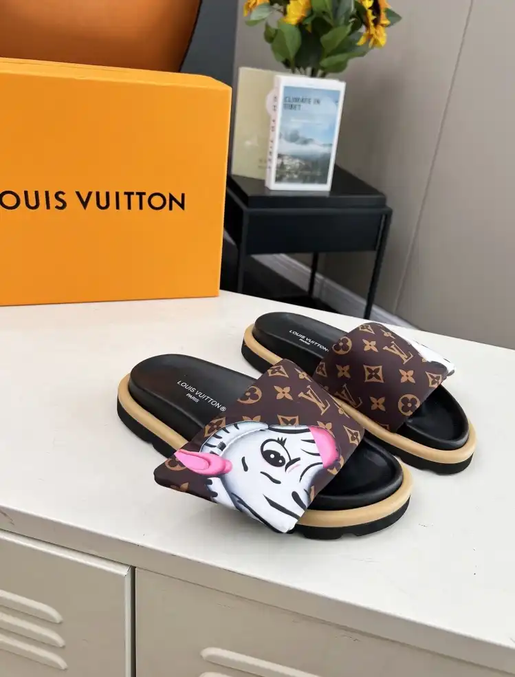 hype LV Slippers