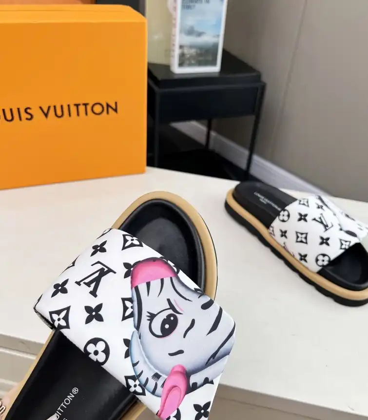 hype LV Slippers