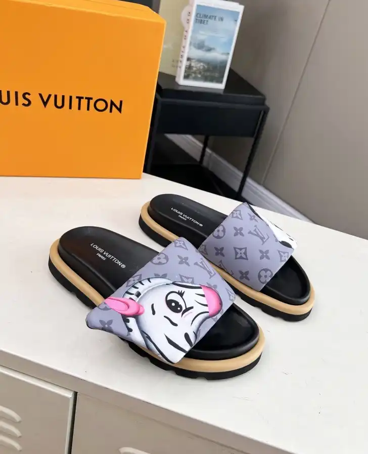 hype LV Slippers