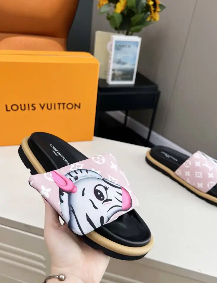 hype LV Slippers