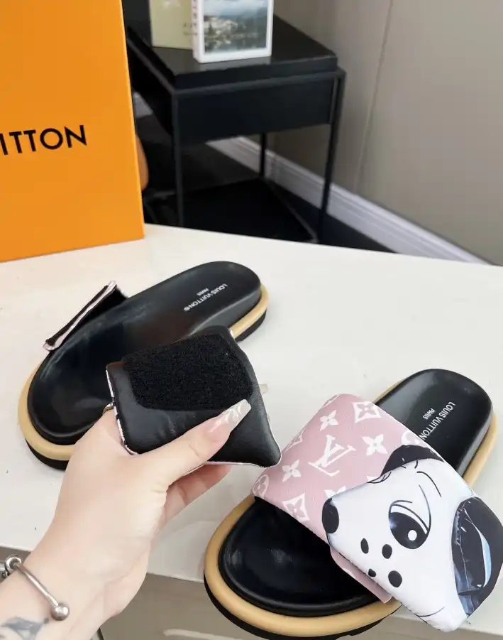 hype LV Slippers