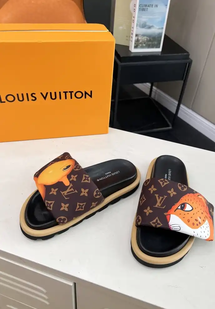 hype LV Slippers