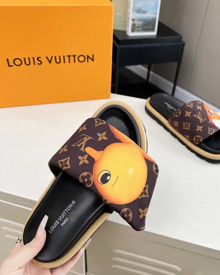 hype LV Slippers