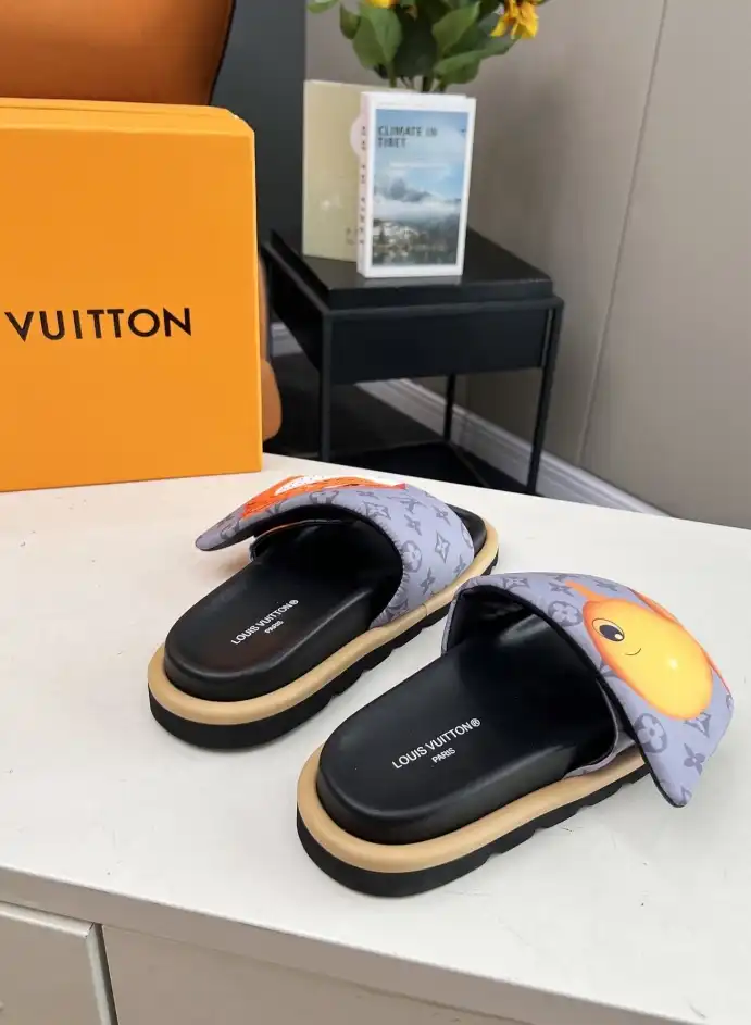 hype LV Slippers