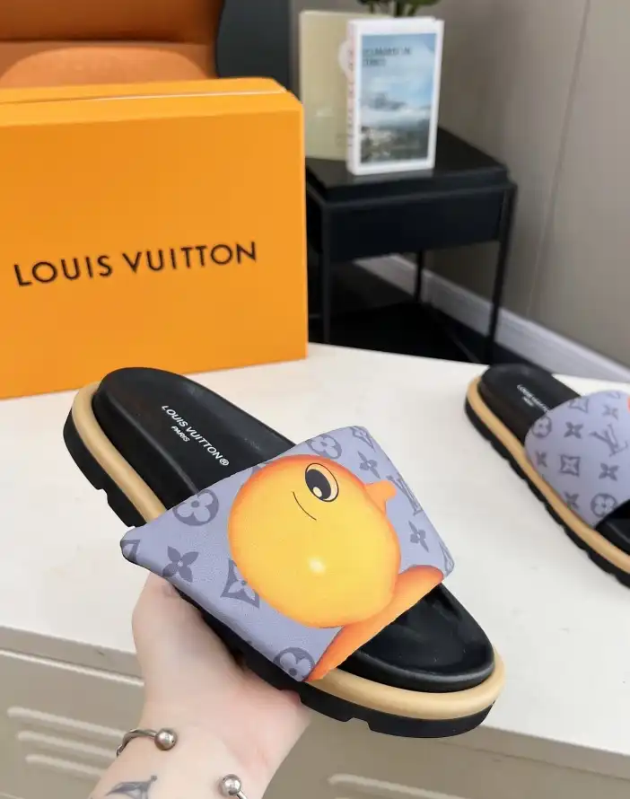 hype LV Slippers