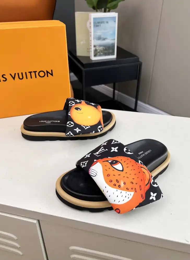 hype LV Slippers