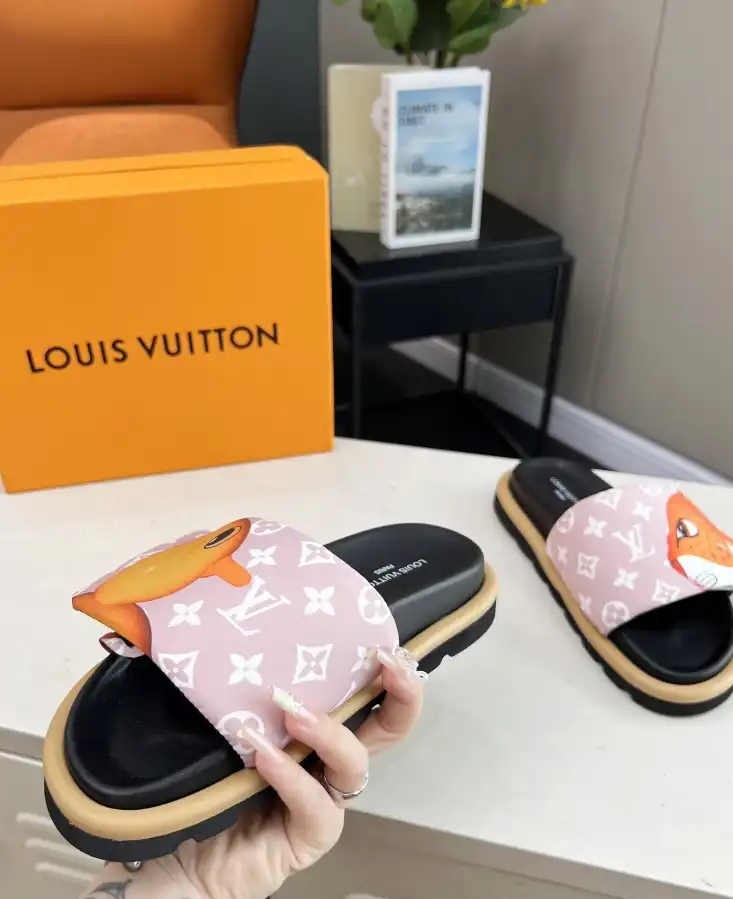 hype LV Slippers