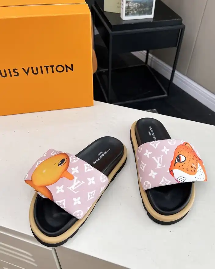 hype LV Slippers